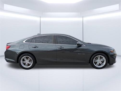 2017 Chevrolet Malibu 1LT