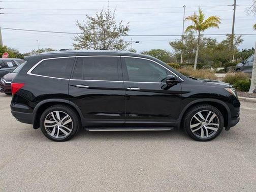 2018 Honda Pilot Touring