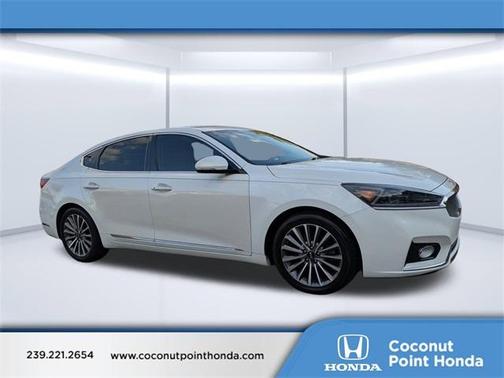 2017 Kia Cadenza Premium