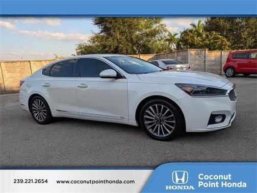 2017 Kia Cadenza Premium