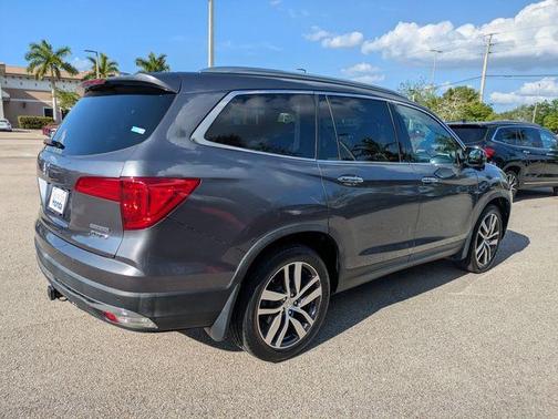 Silver 2016 Honda Pilot Touring
