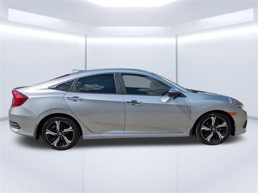 2018 Honda Civic Touring