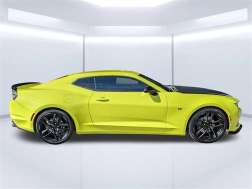 2021 Chevrolet Camaro 1LT