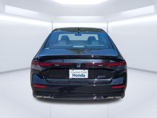 Crystal Black Pearl 2026 Honda Accord Hybrid Sport-L