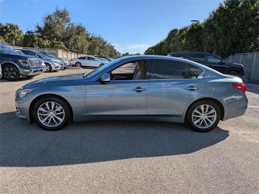 2016 INFINITI Q50 2.0T Premium