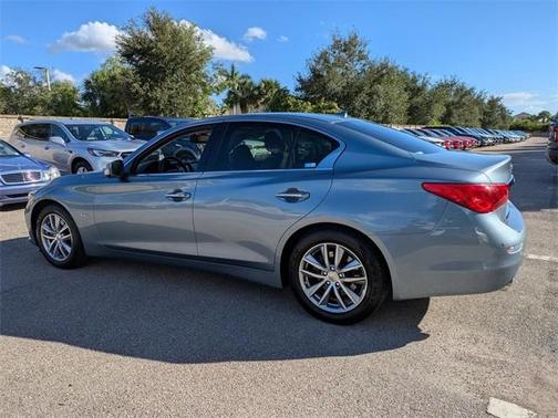 2016 INFINITI Q50 2.0T Premium