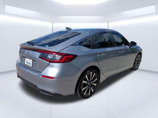 Silver 2024 Honda Civic EX-L