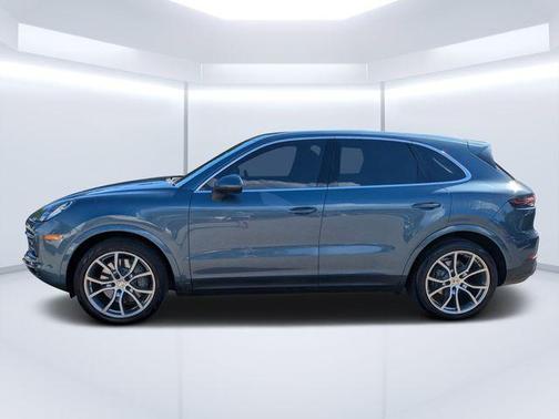 Blue 2019 Porsche Cayenne S