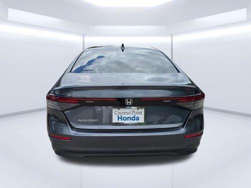 Meteorite Gray Metallic 2025 Honda Accord LX