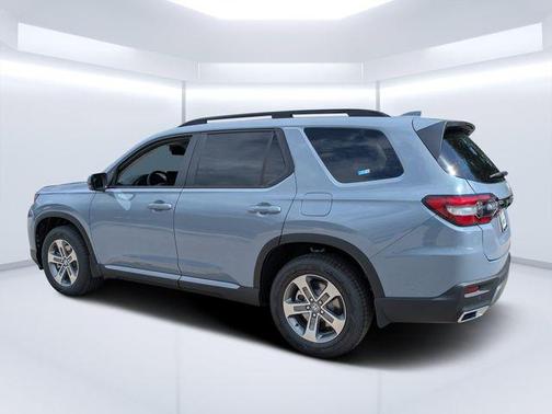 Sonic Gray Pearl 2026 Honda Pilot EX-L