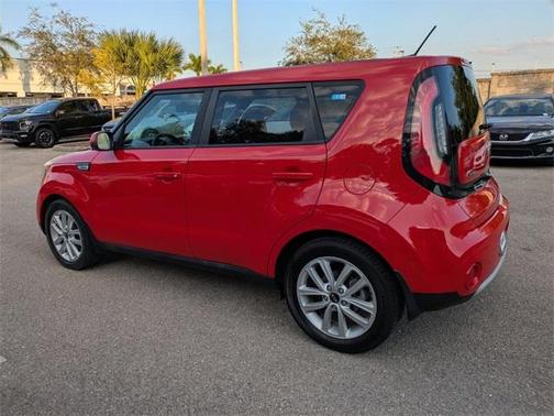 2019 Kia Soul +