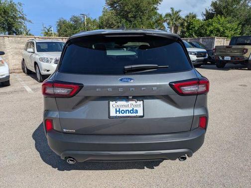 Gray Metallic 2025 Ford Escape ST-Line