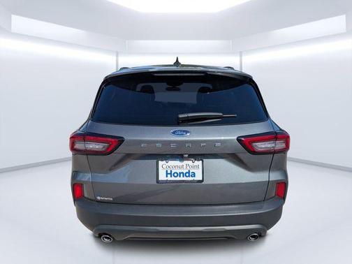 Gray Metallic 2025 Ford Escape ST-Line