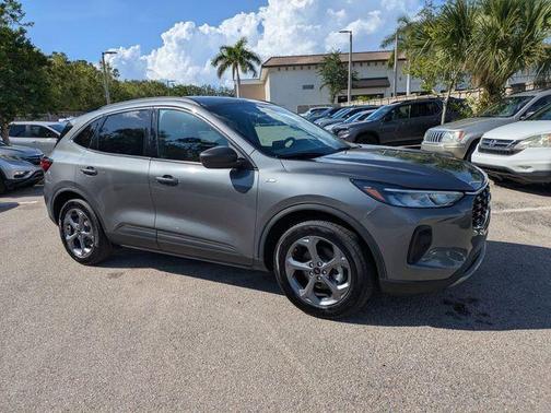 Gray Metallic 2025 Ford Escape ST-Line