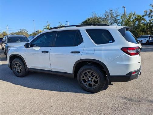 2025 Honda Pilot TrailSport