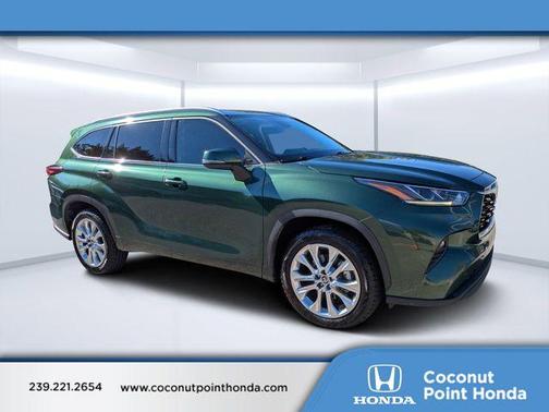 Green 2023 Toyota Highlander L