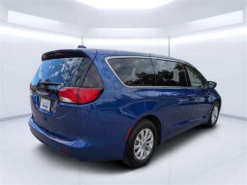 2019 Chrysler Pacifica LX