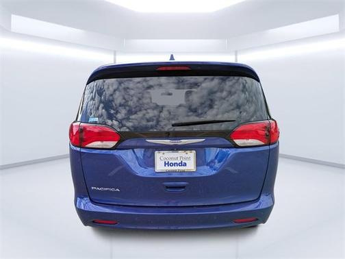 2019 Chrysler Pacifica LX