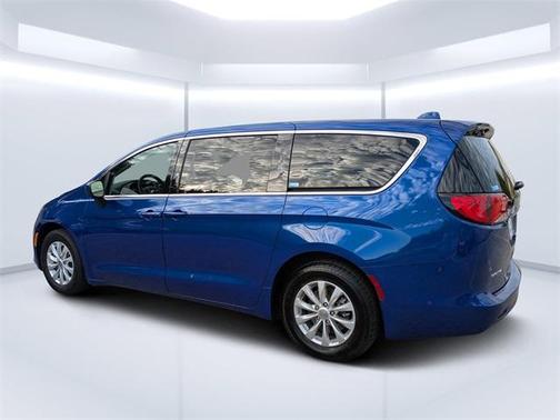 2019 Chrysler Pacifica LX