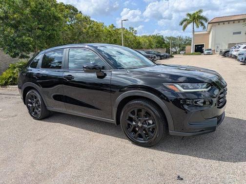 Crystal Black Pearl 2024 Honda HR-V Sport