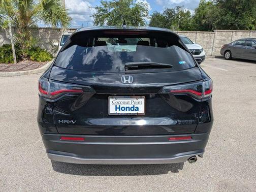 Crystal Black Pearl 2024 Honda HR-V Sport