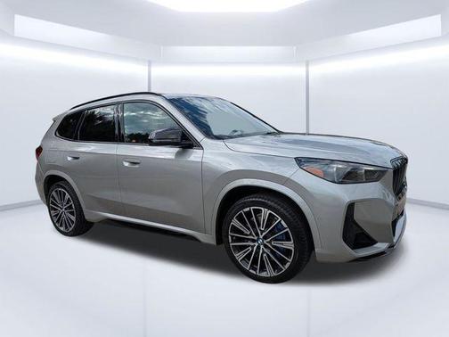 Space Silver 2024 BMW X1 M35i