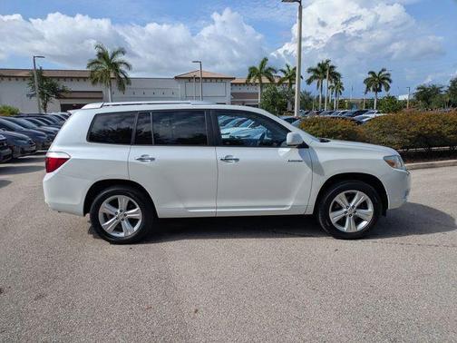 Blizzard Pearl 2010 Toyota Highlander Limited