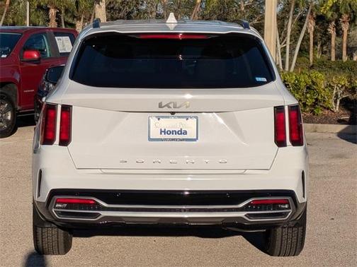2022 Kia Sorento S