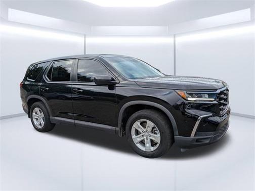 2023 Honda Pilot LX