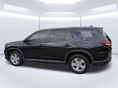 2023 Honda Pilot LX