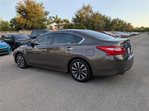 2017 Nissan Altima 2.5 SV