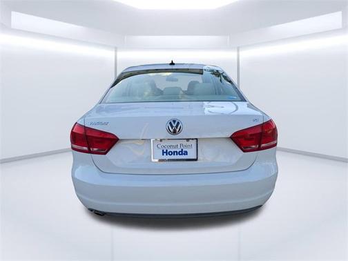2013 Volkswagen Passat 2.5 SE