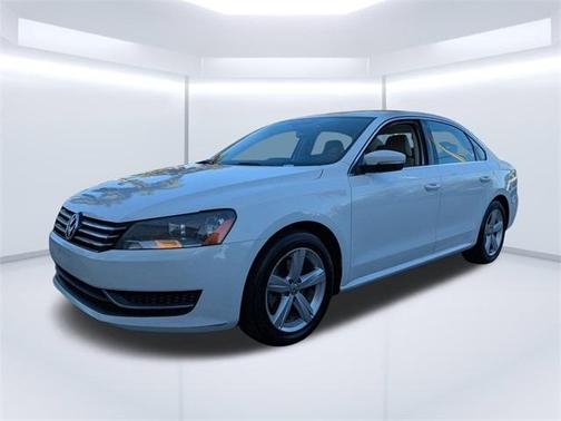 2013 Volkswagen Passat 2.5 SE