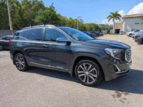 Graphite Gray Metallic 2018 GMC Terrain Denali