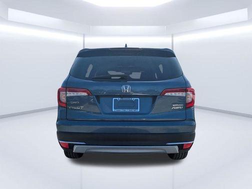 2022 Honda Pilot Touring 8-Passenger