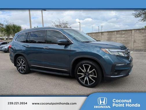 2022 Honda Pilot Touring 8-Passenger