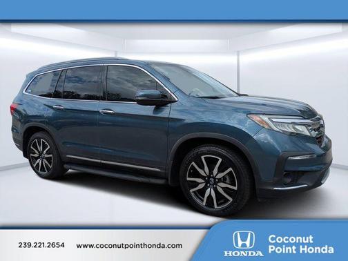 2022 Honda Pilot Touring 8-Passenger
