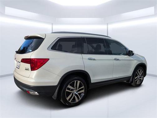 2017 Honda Pilot Elite