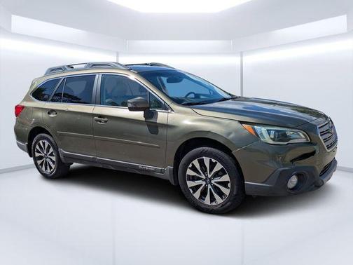 Wilderness Green Metallic 2015 Subaru Outback 2.5i Limited