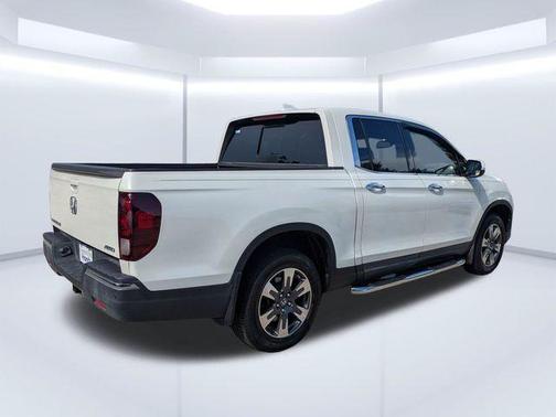 Platinum White Pearl 2019 Honda Ridgeline RTL-E