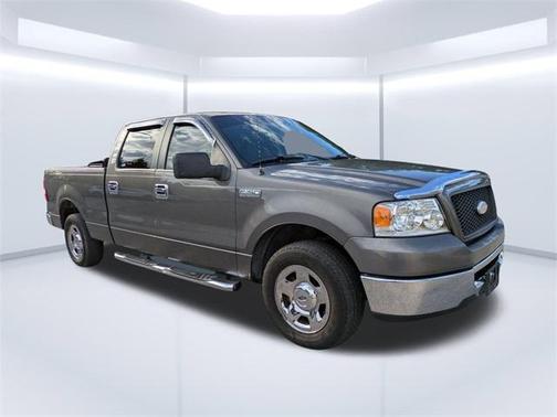 2006 Ford F-150 XLT SuperCrew