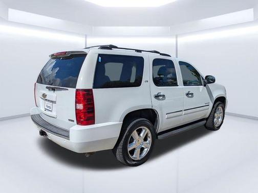 Summit White 2011 Chevrolet Tahoe LTZ