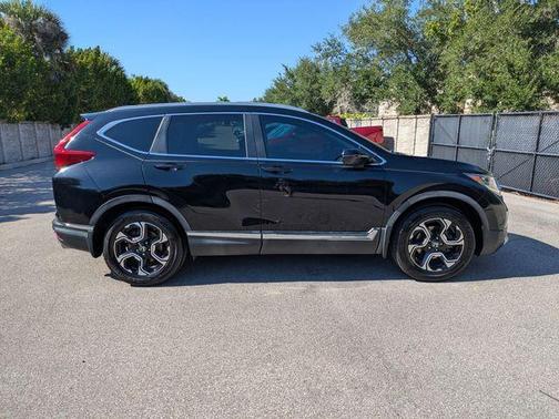 Crystal Black Pearl 2018 Honda CR-V Touring