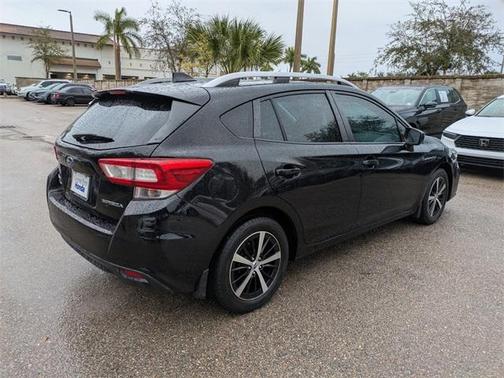 2019 Subaru Impreza 2.0i Premium