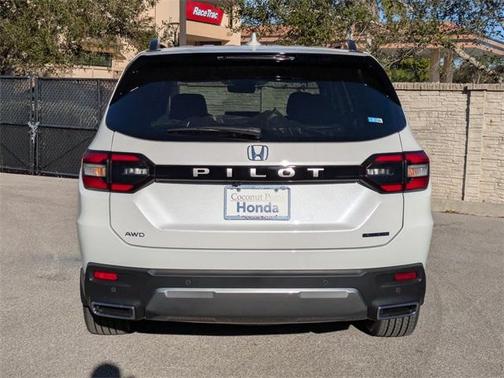 2026 Honda Pilot Touring