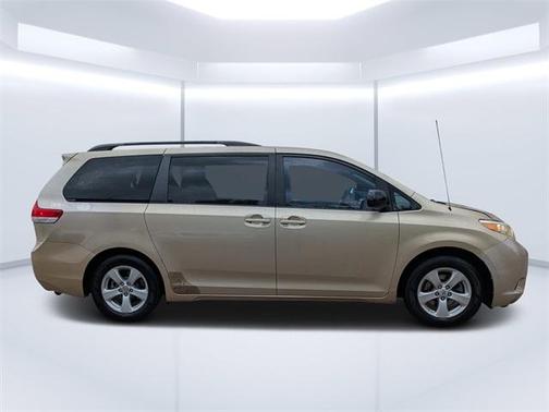 2011 Toyota Sienna Base