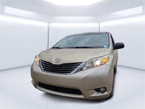 2011 Toyota Sienna Base