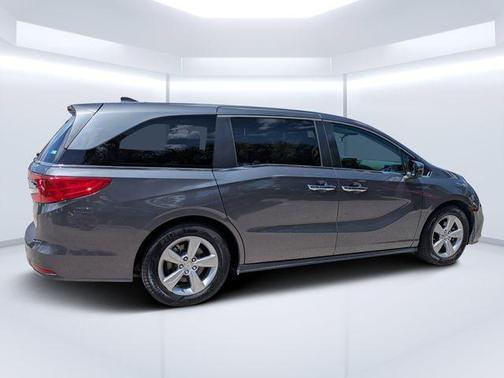 Modern Steel Metallic 2018 Honda Odyssey EX