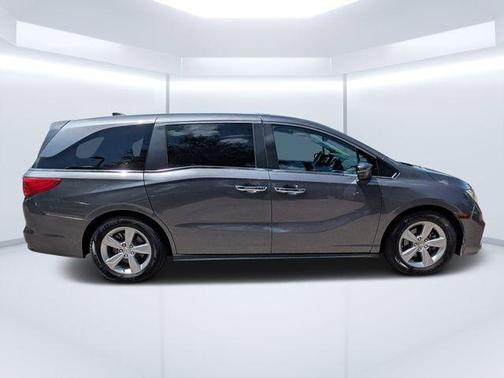 Modern Steel Metallic 2018 Honda Odyssey EX