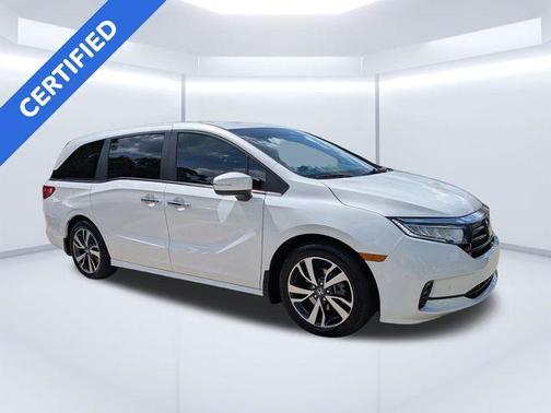 Platinum White Pearl 2024 Honda Odyssey Touring